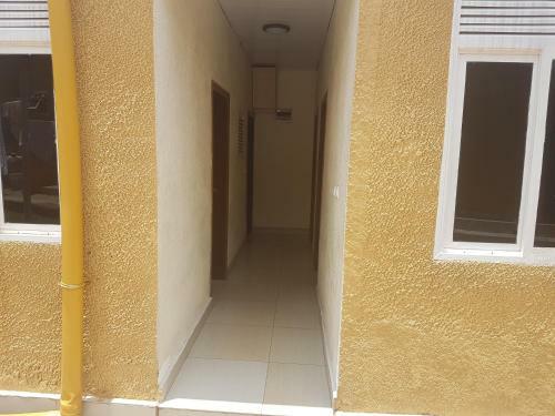 Hostal Amicizia Guest House