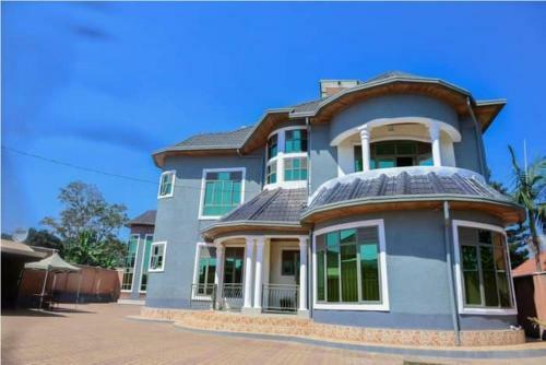 Bed & Breakfast Elegance Hotel