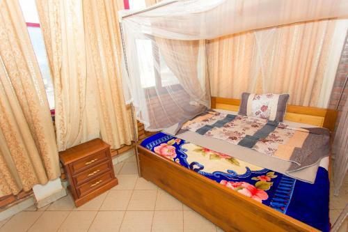 Heart Land Hotel