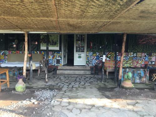 Albergue Red Rocks Rwanda - Campsite & Guesthouse