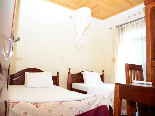 Martin Aviator Hotel