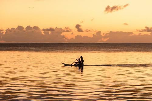 Hotel Moorea Beach Lodge