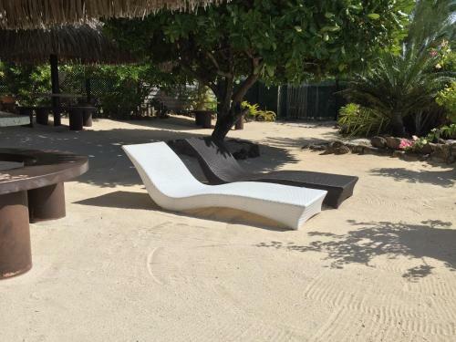 Hostal Taoahere Beach House