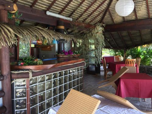Hostal Taoahere Beach House