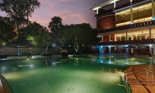 Hotel Sarah Resort