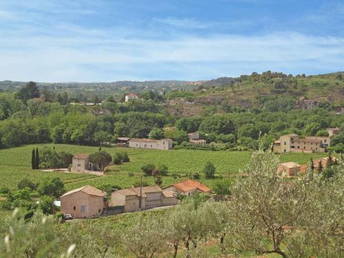 Quaint Villa In Argelliers With Private Garden
