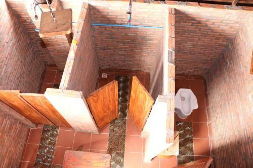 St 63 Home Stay & Tour Kampong Khleang