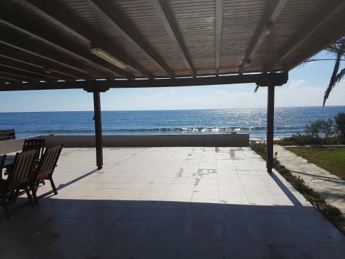 Elena Sea Side