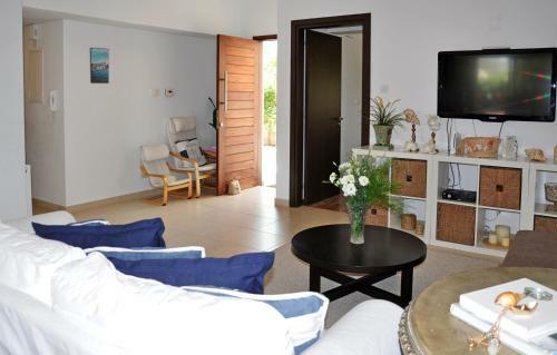 Villa Ameli Beach House