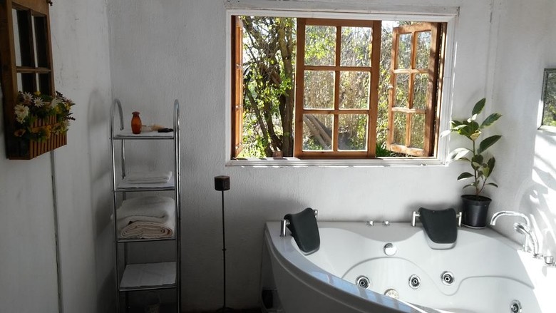 Hotel La Casa De Adobe Natural Y M�s