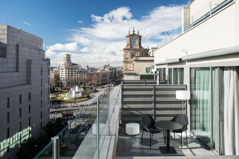 Hotel Catalonia Square