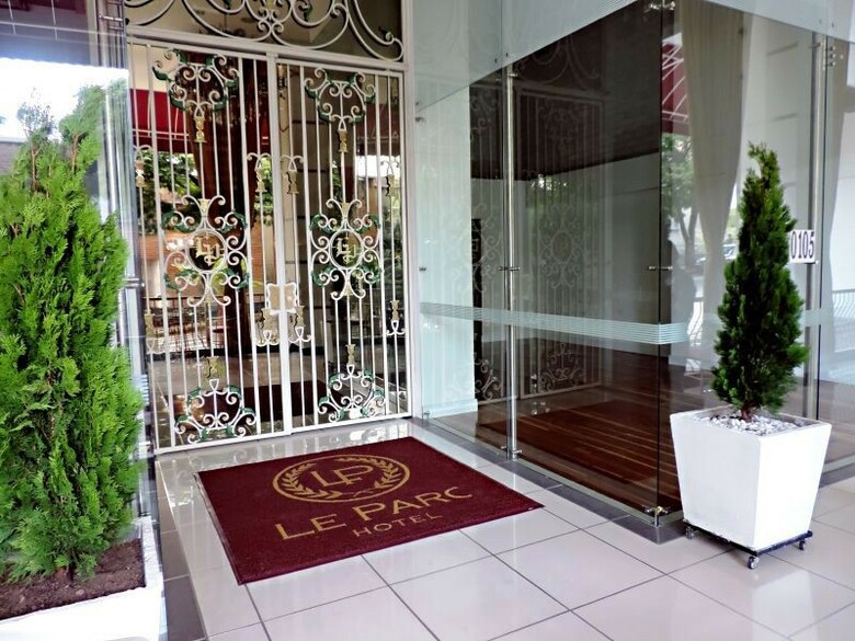 Hotel Le Parc