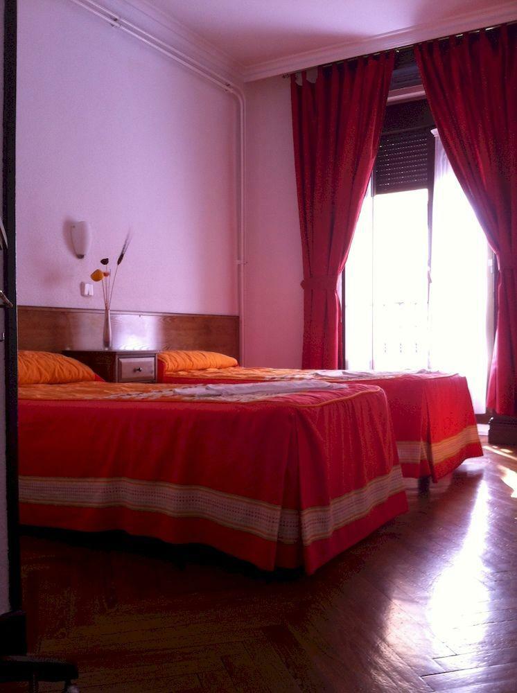 Hostal Aresol