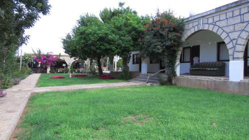 Elausa Hotel & Restaurant