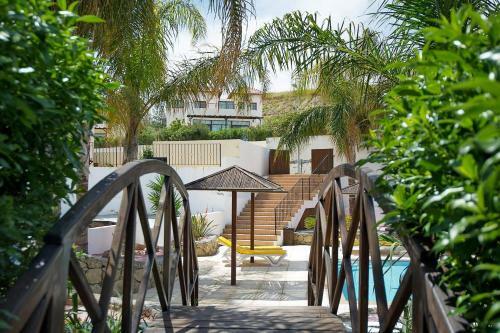 Joya Cyprus Sun-kissed Garden Apartment