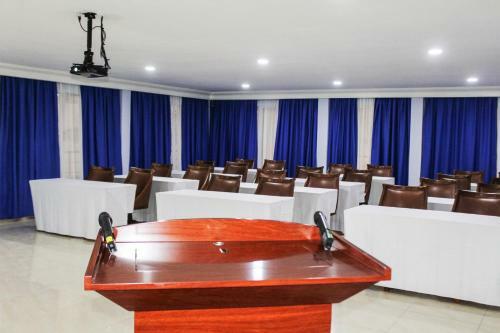 Hotel Le Marly