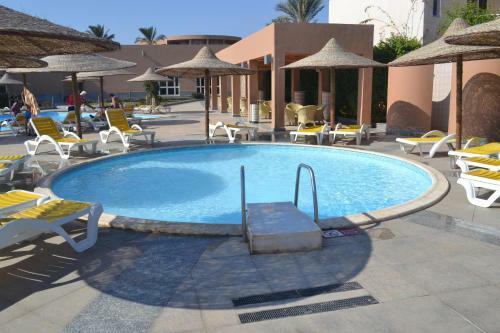 Romance Hotel