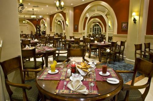 Hotel Helnan Auberge Fayoum