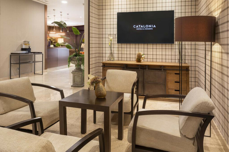 Hotel Catalonia El Retiro