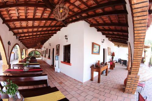 Hotel Y Caba�as Ros