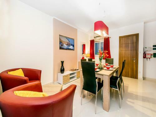 Bayside Apartments