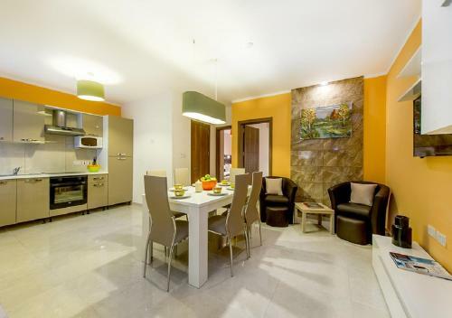 Bayside Apartments