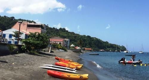Maison Bord De Mer � St Pierre