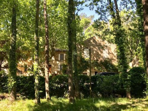 Le Moulin Bas