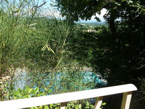Beautiful Villa In Saint-paul-trois-chateaux With Pool