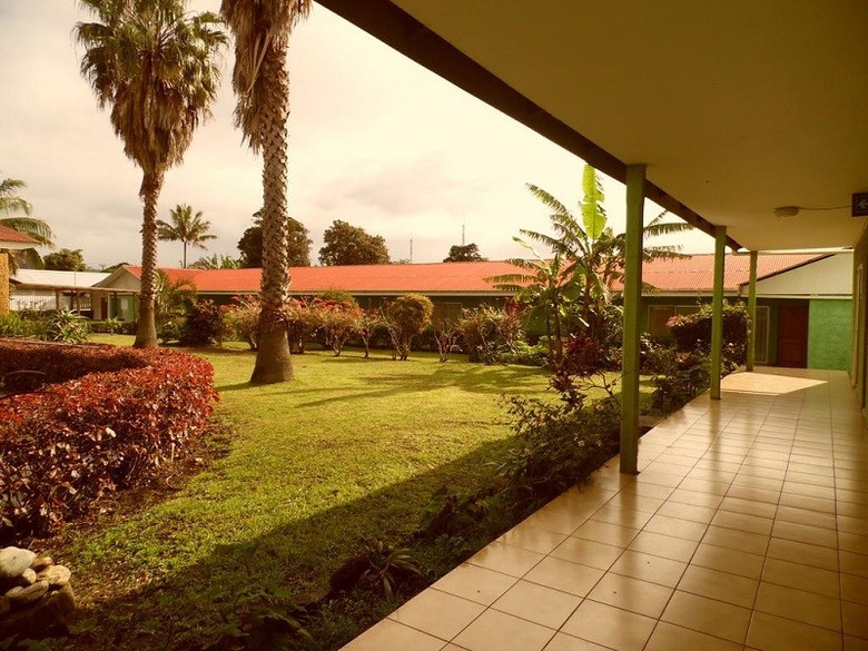 Hotel Manutara