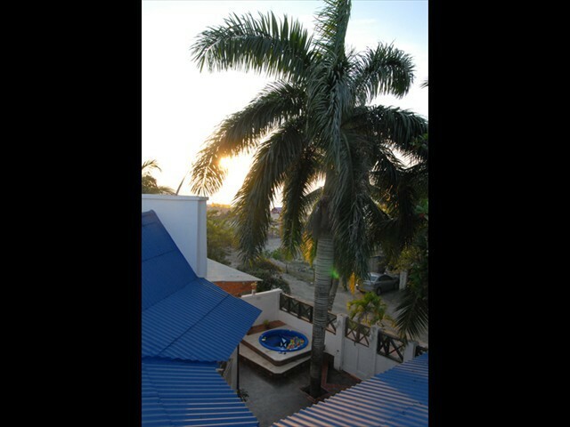 Auaecoco Hotel