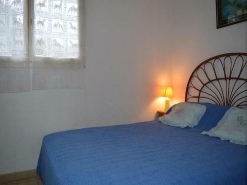 Apartment Lamparos