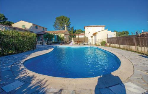 One-bedroom Apartment In Roquebrune Sur Argens