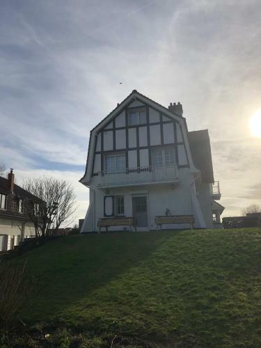 Villa Fernley
