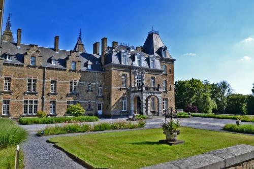 Hotel Domaine De Ronchinne - Ch�teau De La Poste