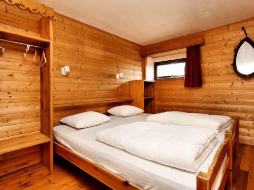 Lavish Holiday Home In Durbuy With Sauna