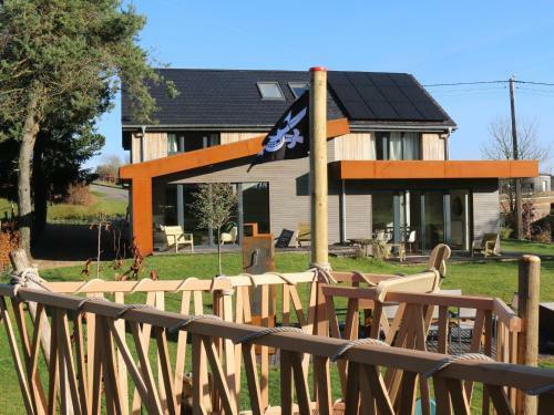 Quaint Holiday Home With Sauna In Robertville