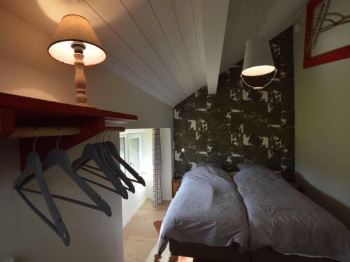 Quaint Holiday Home With Sauna In Robertville