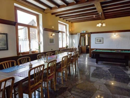 Spacious Holiday Home With Private Garden In Houyet
