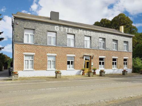 Spacious Holiday Home With Private Garden In Houyet