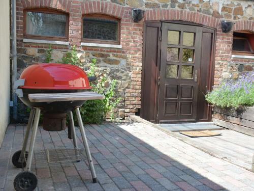 Cozy Apartment In Trois Ponts With Terrace
