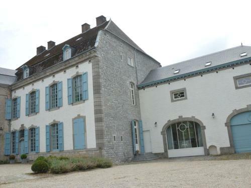 Luxurious Castle In Marchin With Infrared Sauna