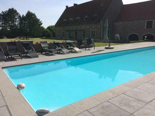 Hostal Chapeauveau B&B
