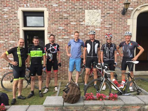 Hostal Chapeauveau B&B