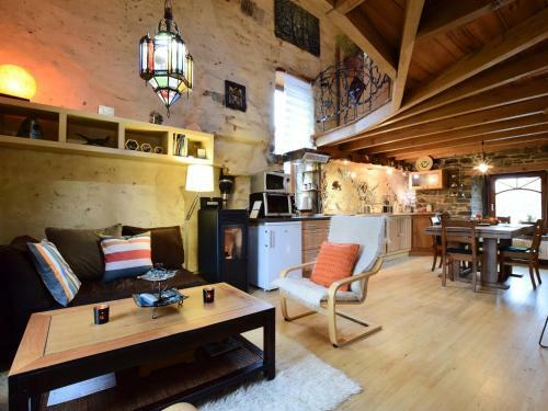 Gorgeous Holiday Home Near Durbuy With Pond