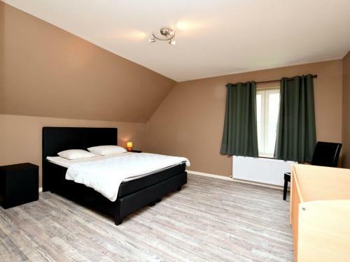 Stylish Holiday Home In Hastiere Near Forest