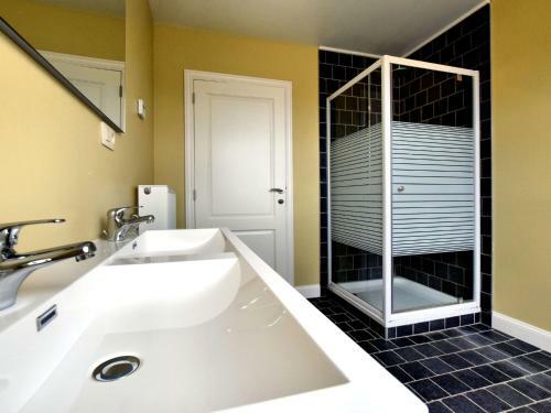 Stylish Holiday Home In Hastiere Near Forest