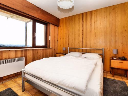 Cosy Holiday Home In Nadrin With Private Terrace