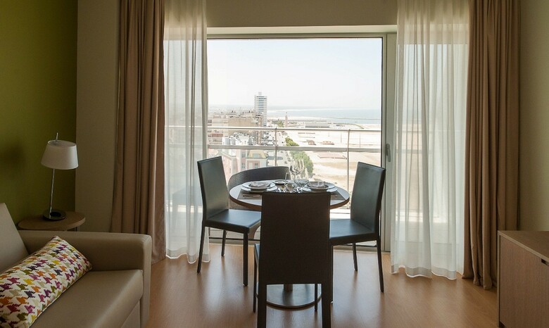 Hotel Eurostars Oasis Plaza