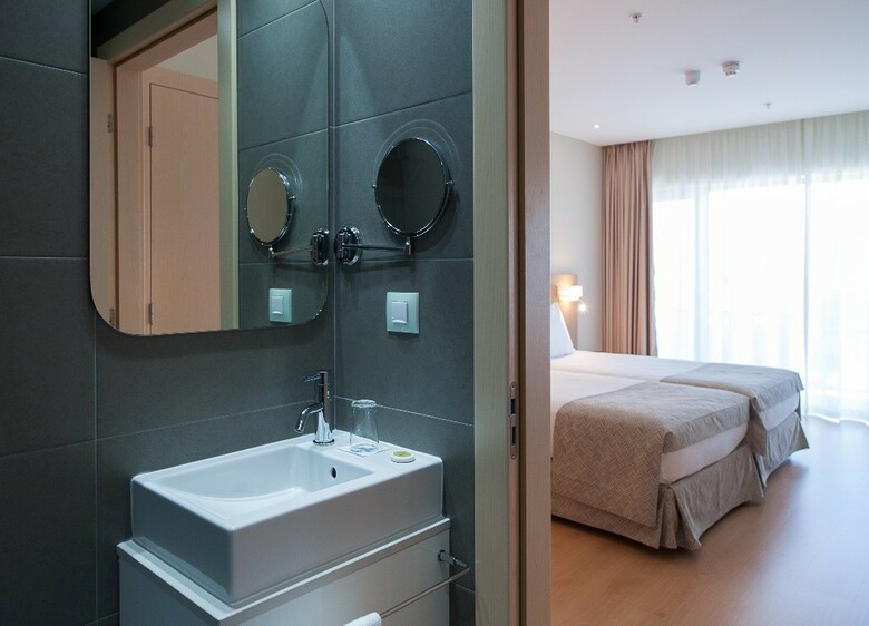 Hotel Eurostars Oasis Plaza